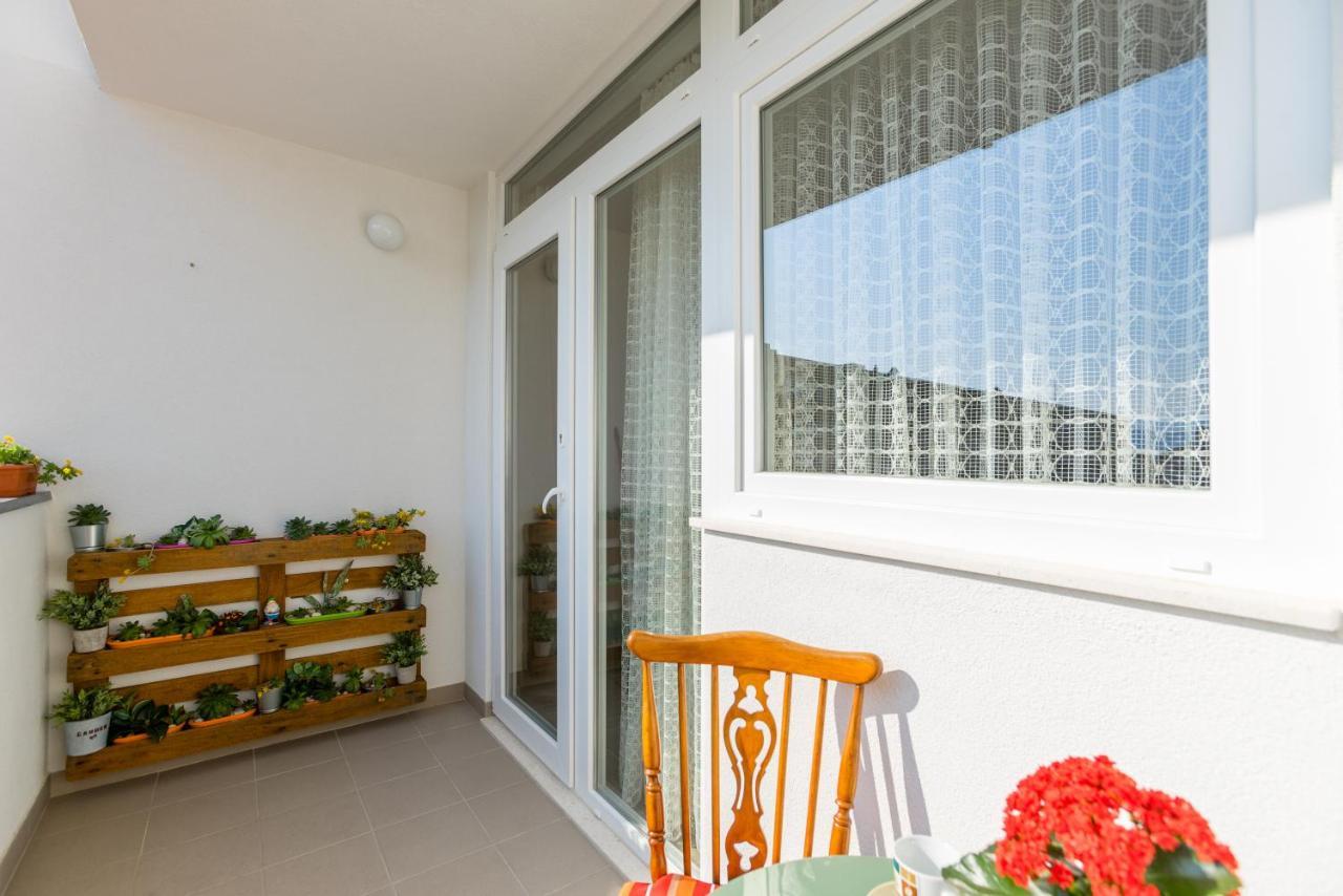 Studio Apartment Romana Split Exterior foto